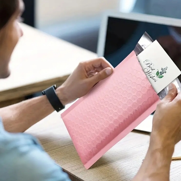 🫧 Bubble Mailers 💜 10 Pack Purple 4 X 8in Padded Self Sealing Envelopes☆》NWT《☆ - Picture 7 of 11